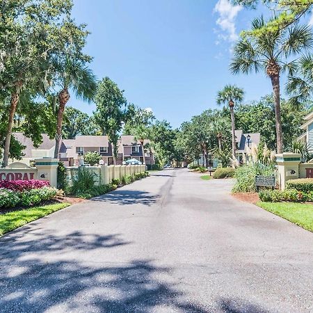 Coral Reef Resort Hilton Head Island Exterior photo